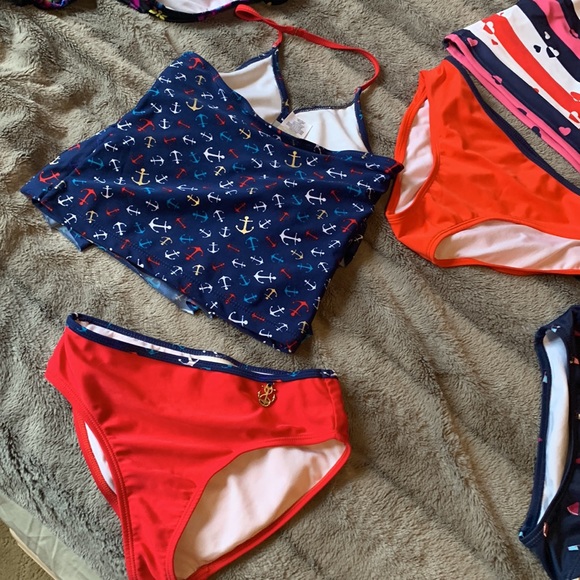 Girls swimming suit for 10/12 years old - Picture 7 of 9